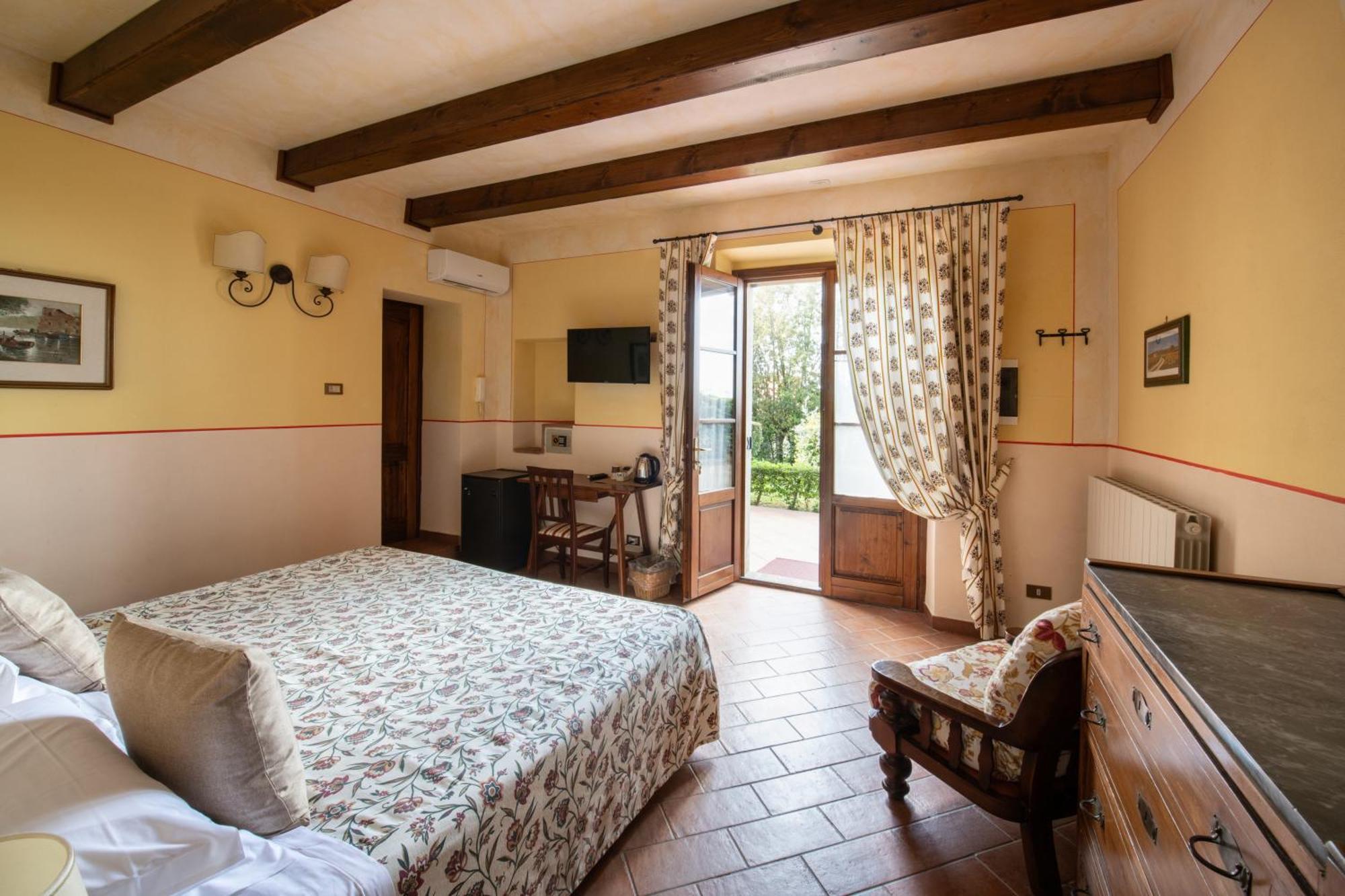 Le Volpaie Hotel San Gimignano Luaran gambar